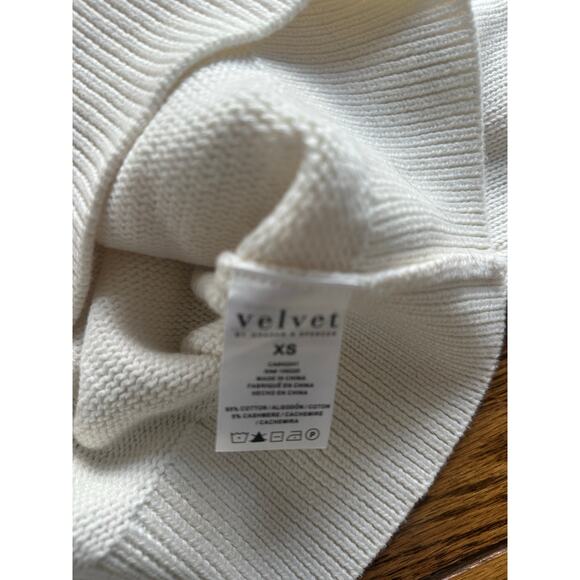 Velvet Lucie v-neck Sweater cream/black NWT X-Small - Picture 10 of 11